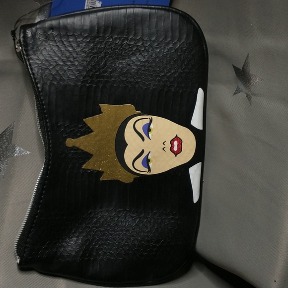 Disney - Danielle Nicole - Snow white reversible make-up bag - Picture 2 of 4